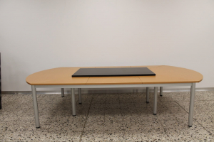 Konferenzisch